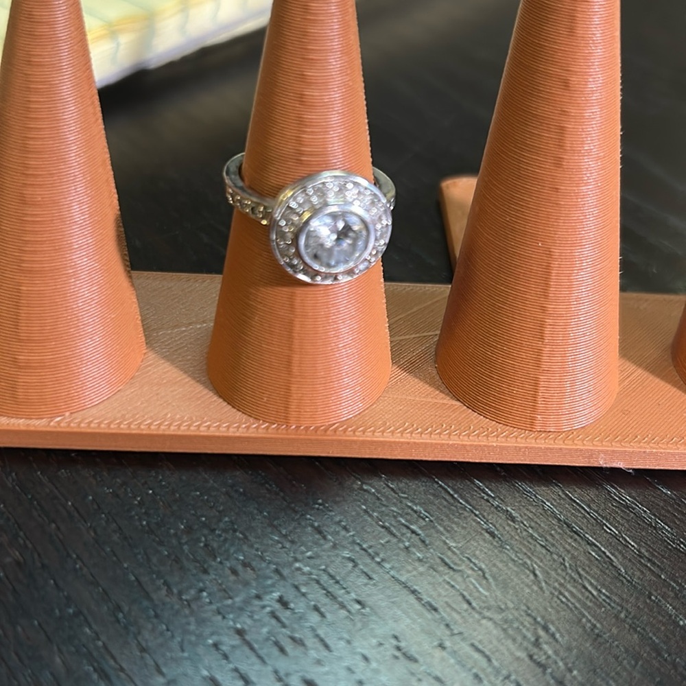 CZ Cubic Zirconium Halo Cocktail Ring 6.5-7 approx‎